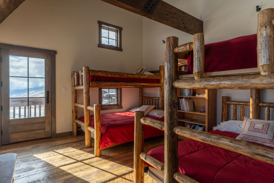 Livingston Montana Vacation Rental Home New Moon Lodge beds