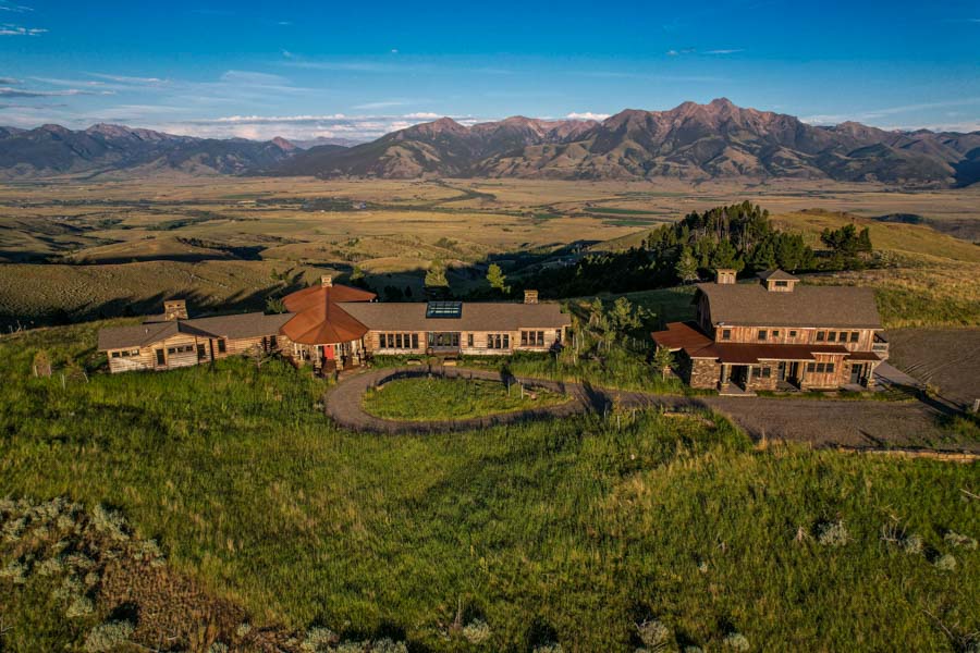 Paradise Valley Montana Vacation Rental Home New Moon Lodge drone