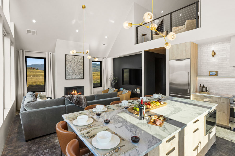 Yellowstone River Valley Rental Home Paradise Retreat at Chico table