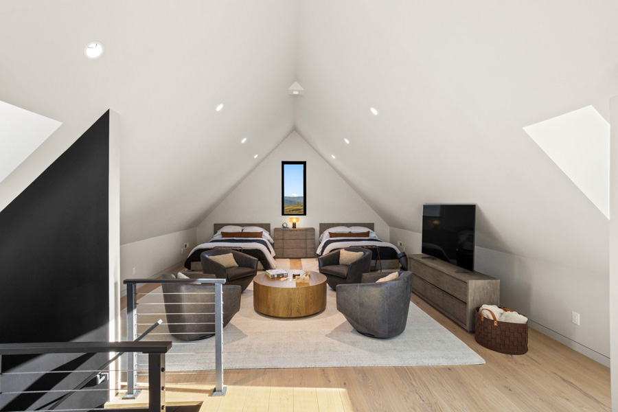 Yellowstone River Rental Home Paradise Retreat at Chico loft