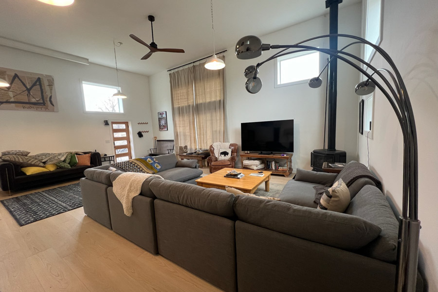 River Island Retreat Livingston Vacation Home inside