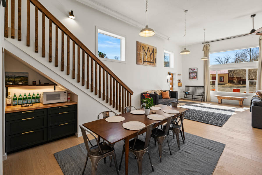 Yellowstone River Rental home interior