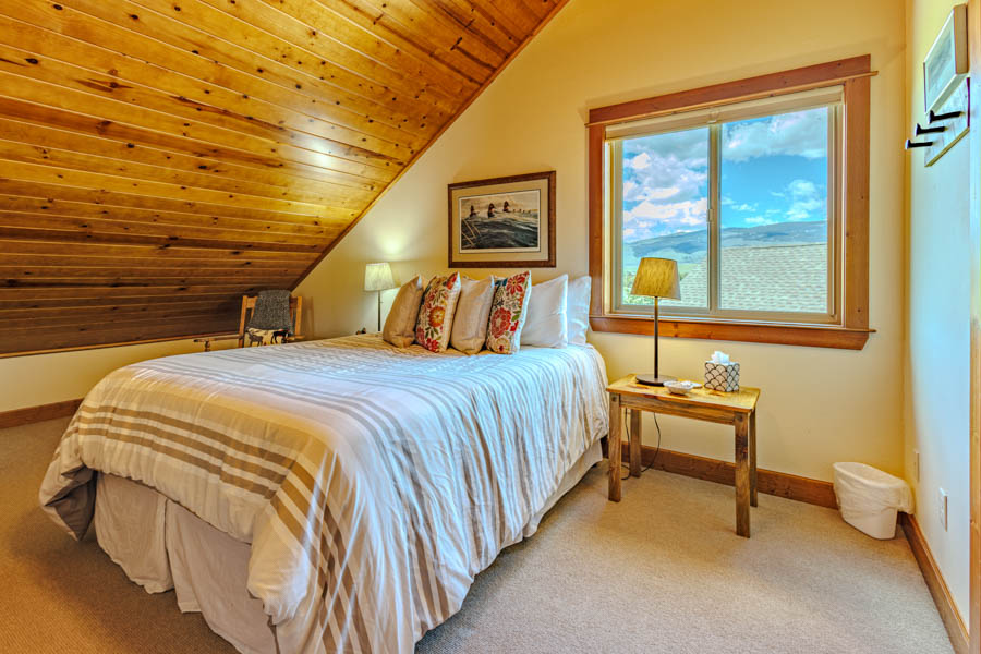 Paradise Valley rental home River Run loft