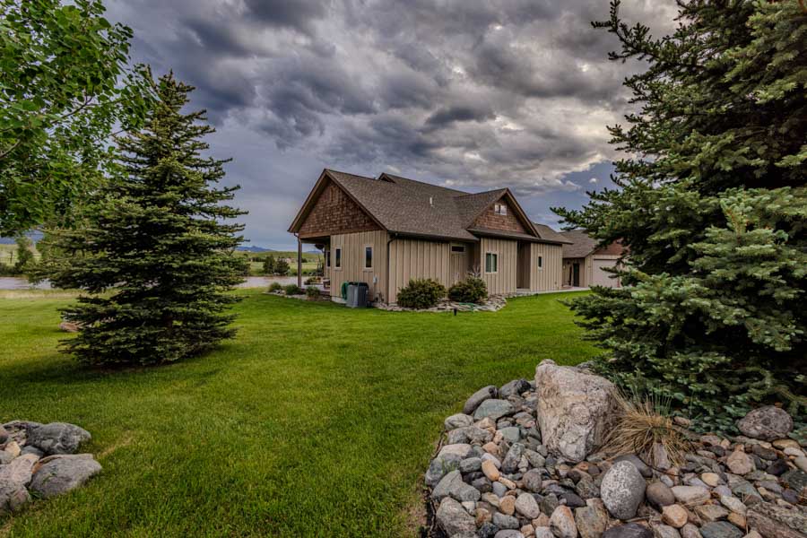 Paradise Valley Rental Home River Run outside