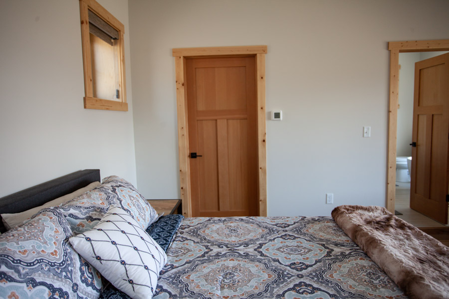 Vacation Rental Home in Paradise Valley Sapphire Solace bed