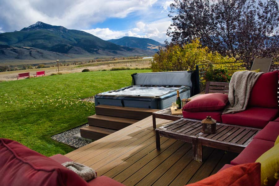 Yellowstone Beach Club Vacation Rental deck