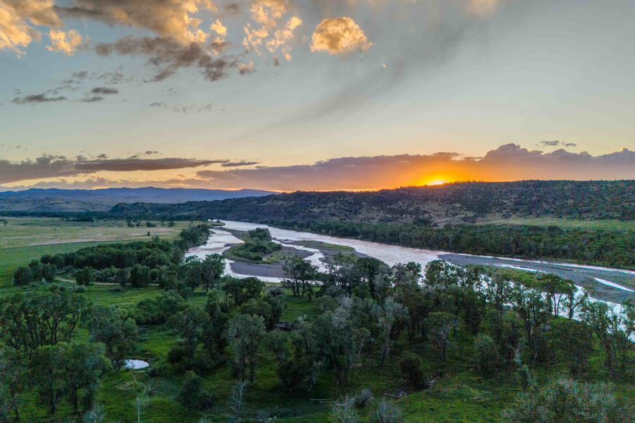 Livingston Vacation Rental Yellowstone Crest Lodge