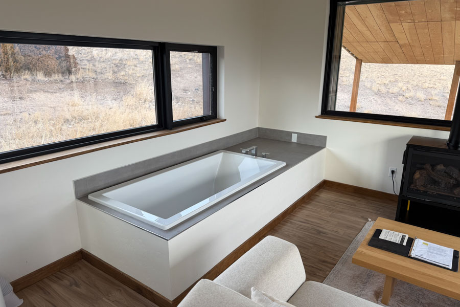 Elsa's House Erik's Ranch