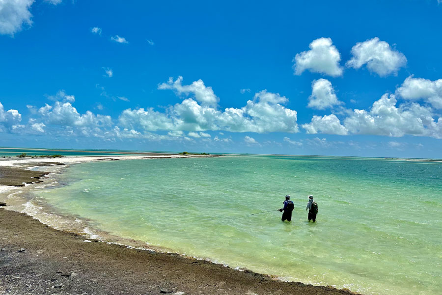 Christmas island fly fishing lodge wading